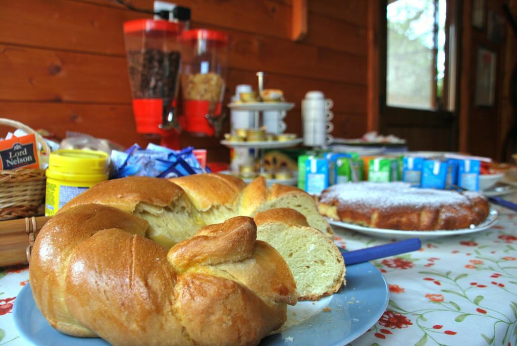 Bed And Breakfast Pieffe Frascineto Exterior photo